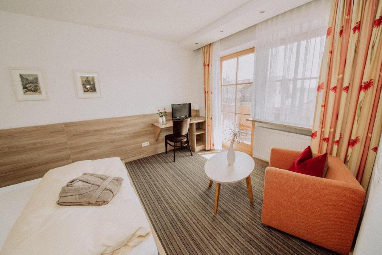 ホテル Haus Maria Bad Füssing エクステリア 写真